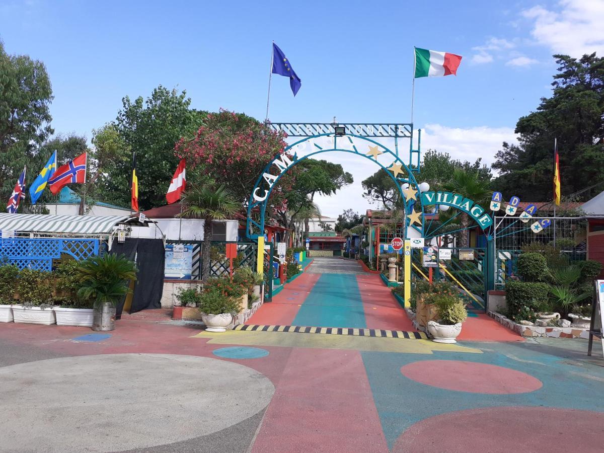 Camping village Internazionale Metaponto Esterno foto
